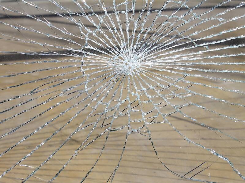 zerbrochenes Glas
