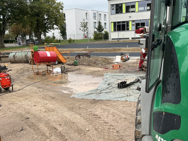 Baustelle Schulaußenanlage Rheinwaldschule