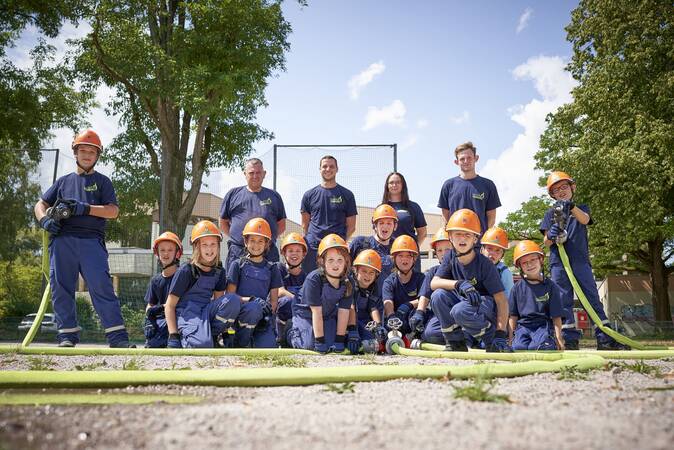 Die Jugendgruppe der Feuerwehr Elchesheim-Illingen - Gruppenfoto vom Juli 2024